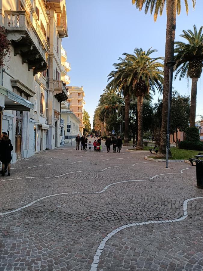 Residenza Topazio San Benedetto del Tronto Exterior foto
